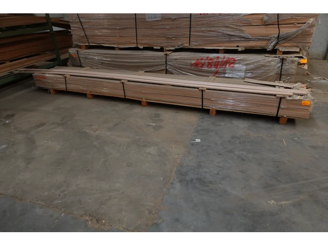 Pallet houten latten - afbeelding 1 van  4