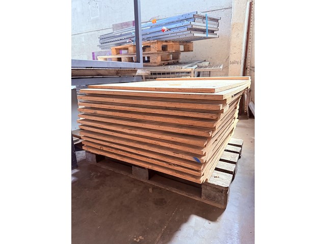 Pallet houten platen - afbeelding 2 van  2
