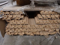 Pallet houten trapleuningen - afbeelding 2 van  4