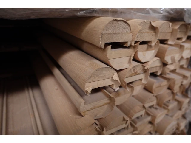 Pallet houten trapleuningen - afbeelding 3 van  4
