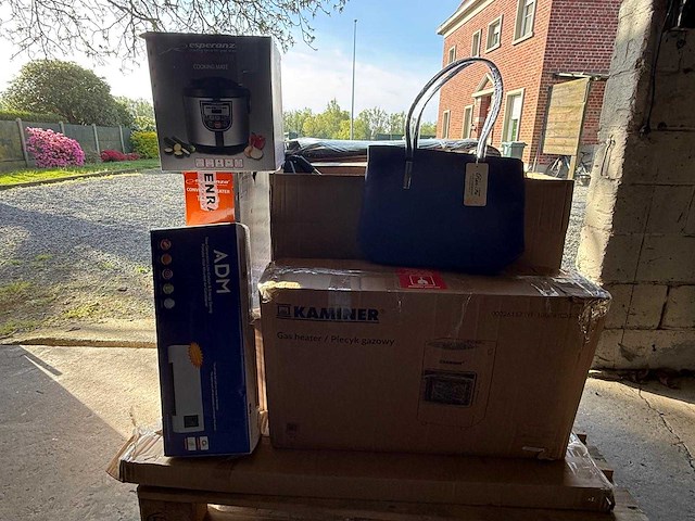 Pallet huishoudtoestellen & elektronica – €500-€1000 retailwaarde – lot 107 - afbeelding 1 van  8