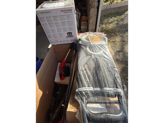 Pallet huishoudtoestellen & elektronica – €500-€1000 retailwaarde – lot 107 - afbeelding 5 van  8