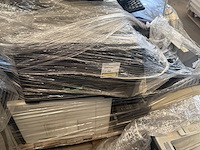 Pallet ict materiaal - afbeelding 4 van  5