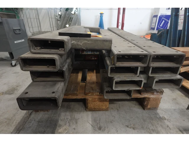 Pallet ijzerwaren - afbeelding 2 van  6