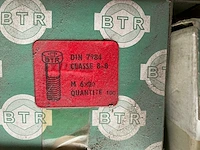 Pallet industriële bouten - afbeelding 6 van  12