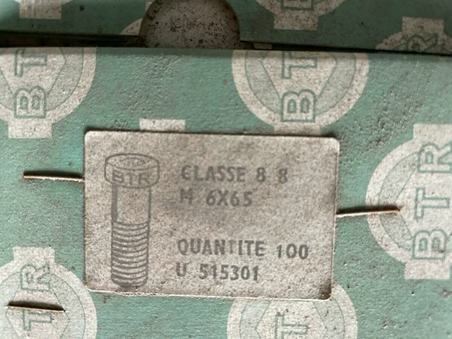 Pallet industriële bouten - afbeelding 7 van  12