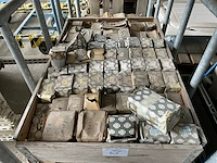 Pallet industriële bouten