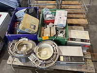 Pallet industriële electronica - afbeelding 1 van  3
