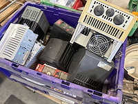Pallet industriële electronica - afbeelding 2 van  3