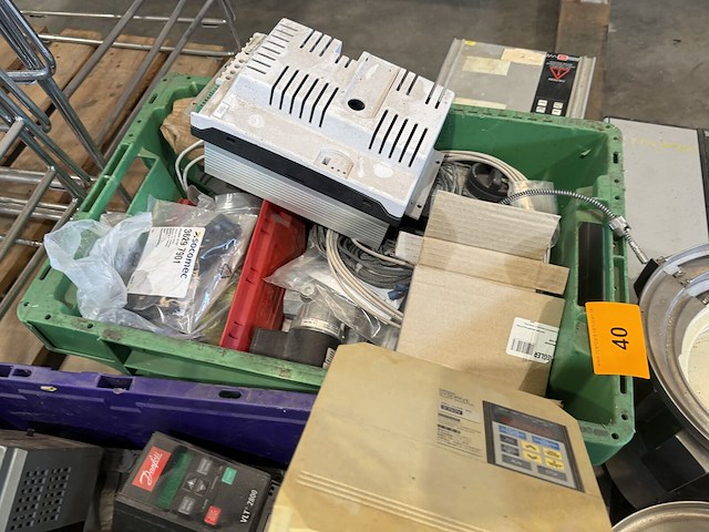 Pallet industriële electronica - afbeelding 3 van  3