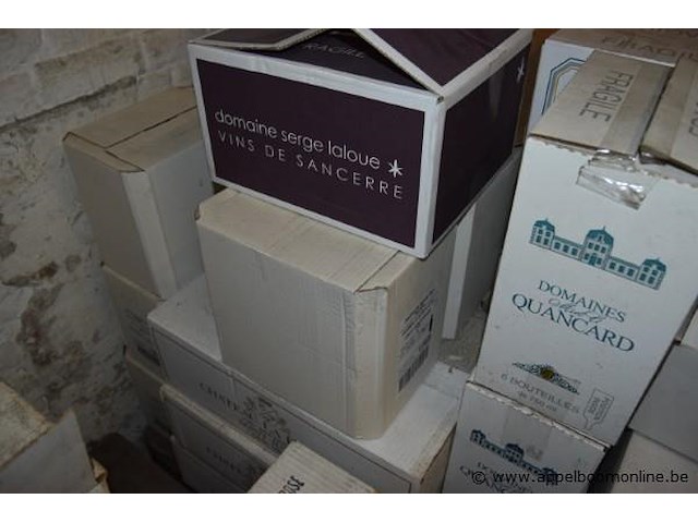 Pallet inhoudend diverse dozen wijn - afbeelding 4 van  5