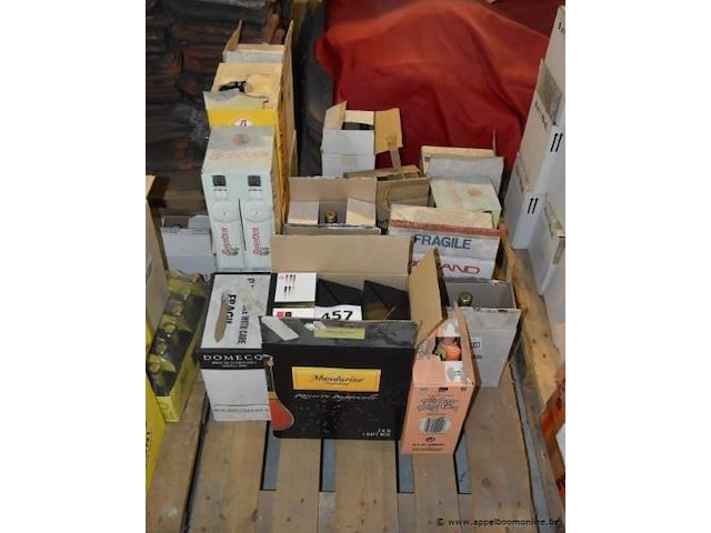 Pallet inhoudend diverse dranken - afbeelding 1 van  3