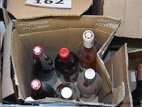 Pallet inhoudend diverse flessen wijn - afbeelding 2 van  6