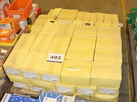 Pallet inhoudende montagematerialen - afbeelding 1 van  2