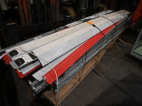 Pallet kabelgoten en diverse steunen - afbeelding 1 van  1