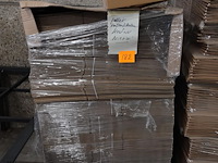 Pallet kartondozen - afbeelding 1 van  3