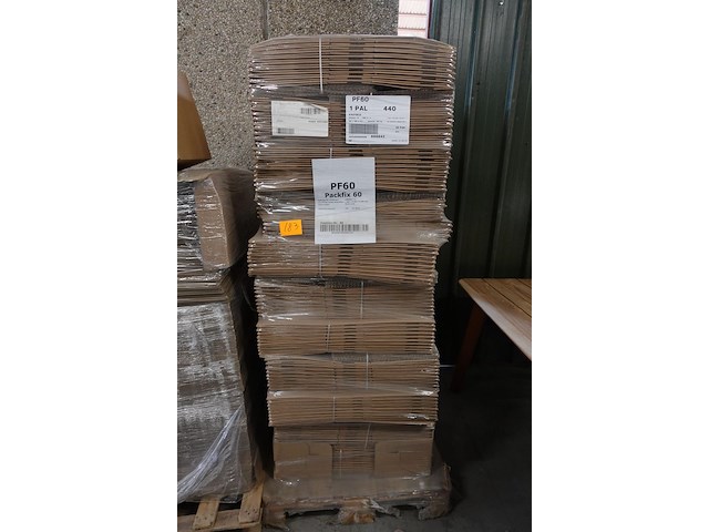 Pallet kartondozen - afbeelding 1 van  4