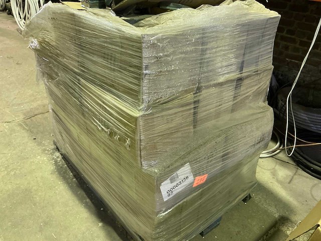 Pallet keramische tegels *ongebruikt* - afbeelding 5 van  5