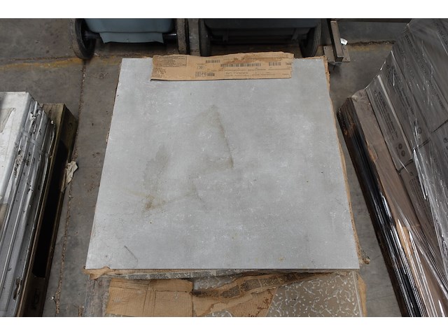 Pallet keramische tegels - afbeelding 3 van  4