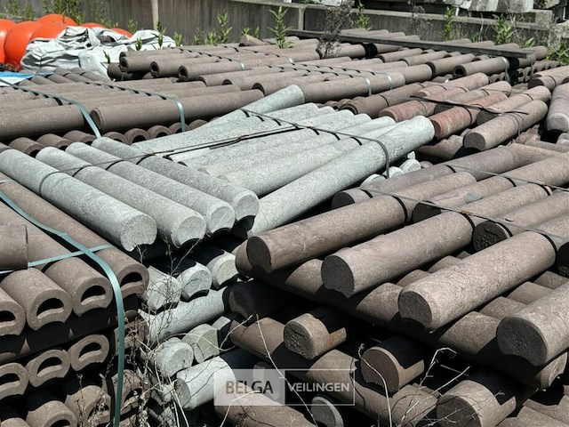 Pallet kunststof palissadepalen bruin - afbeelding 4 van  10