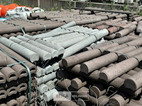 Pallet kunststof palissadepalen bruin - afbeelding 4 van  10