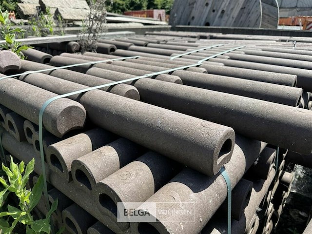Pallet kunststof palissadepalen bruin - afbeelding 7 van  8