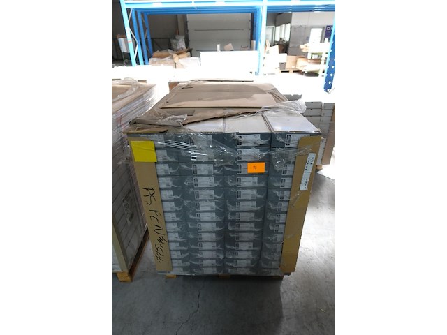 Pallet laminaat dowood - afbeelding 3 van  4