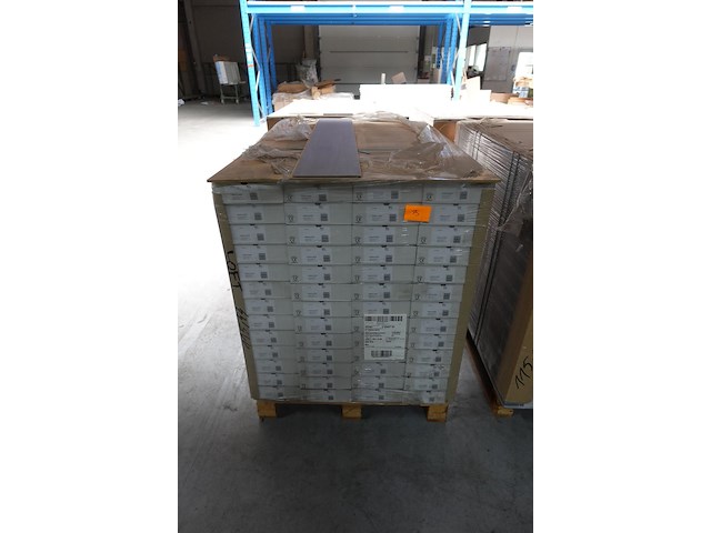 Pallet laminaat - afbeelding 1 van  3