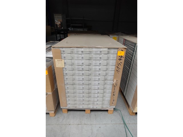 Pallet laminaat - afbeelding 1 van  3