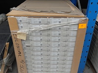 Pallet laminaat - afbeelding 1 van  3