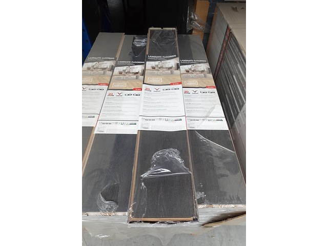 Pallet laminaat - afbeelding 2 van  3