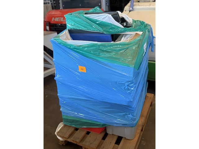 Pallet magazijnbakjes - afbeelding 1 van  3