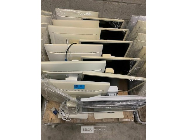 Pallet met 12x pc schermen fujitsu - afbeelding 1 van  1