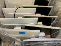 Pallet met 12x pc schermen fujitsu - afbeelding 1 van  1