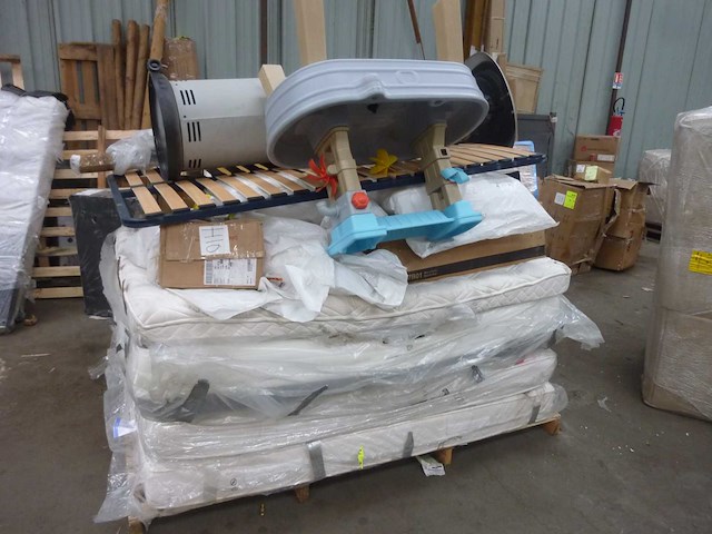 Pallet met 20 artikelen, klantretour amazon graad c - afbeelding 1 van  4