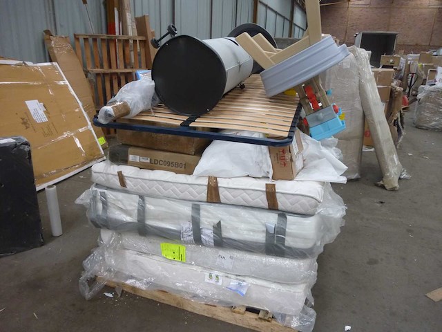 Pallet met 20 artikelen, klantretour amazon graad c - afbeelding 2 van  4