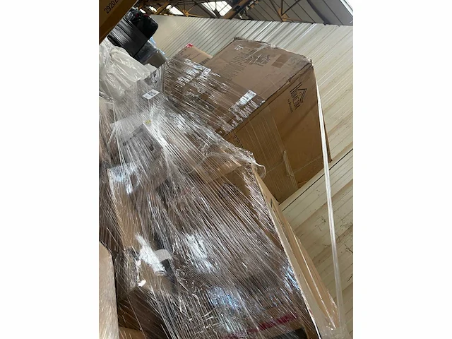 Pallet met 30 artikelen, amazon klasse c klantretour - afbeelding 7 van  7