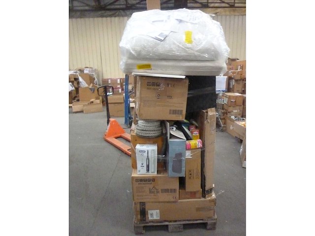 Pallet met 40 artikelen, klantretour amazon klasse c - afbeelding 2 van  4