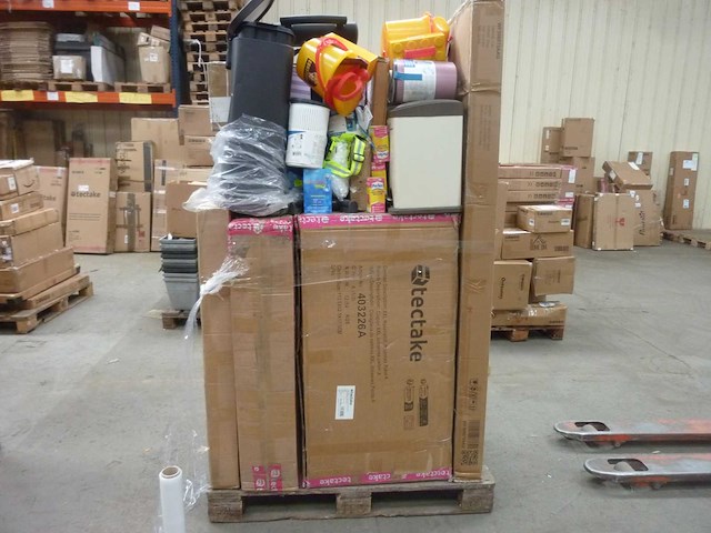 Pallet met 40 artikelen, klantretour amazon klasse c - afbeelding 1 van  4