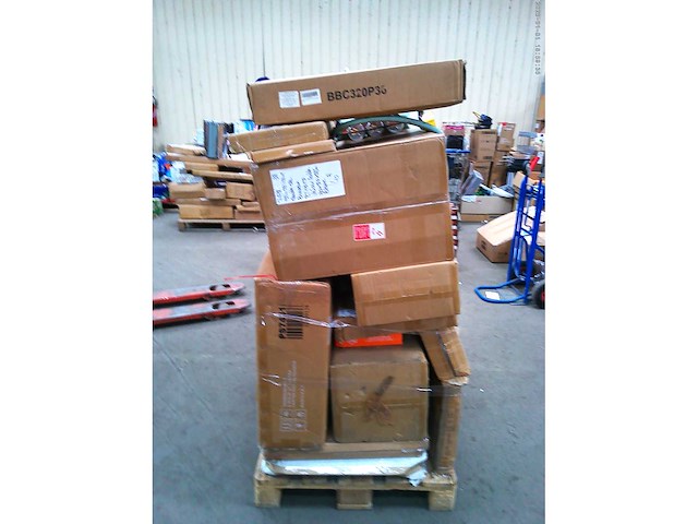 Pallet met 40 artikelen, klantretour amazon klasse c - afbeelding 4 van  4