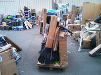 Pallet met 40 artikelen, klantretour amazon klasse c - afbeelding 1 van  4