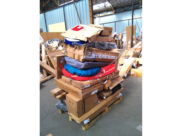 Pallet met 40 artikelen, klantretour amazon klasse c - afbeelding 3 van  4