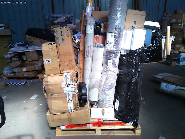Pallet met 40 artikelen, klantretour amazon klasse c - afbeelding 2 van  6