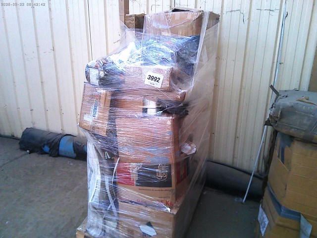 Pallet met 40 artikelen, klantretour amazon klasse c - afbeelding 1 van  3