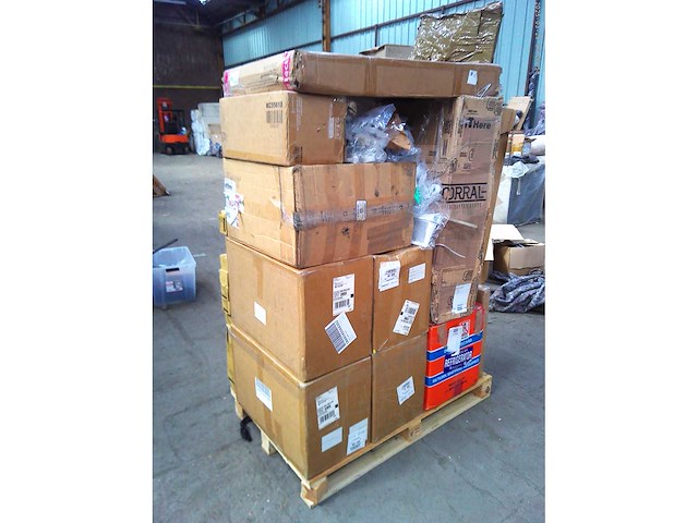 Pallet met 40 artikelen, klantretour amazon klasse c - afbeelding 4 van  5