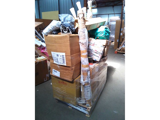 Pallet met 40 artikelen, klantretour amazon klasse c - afbeelding 4 van  5