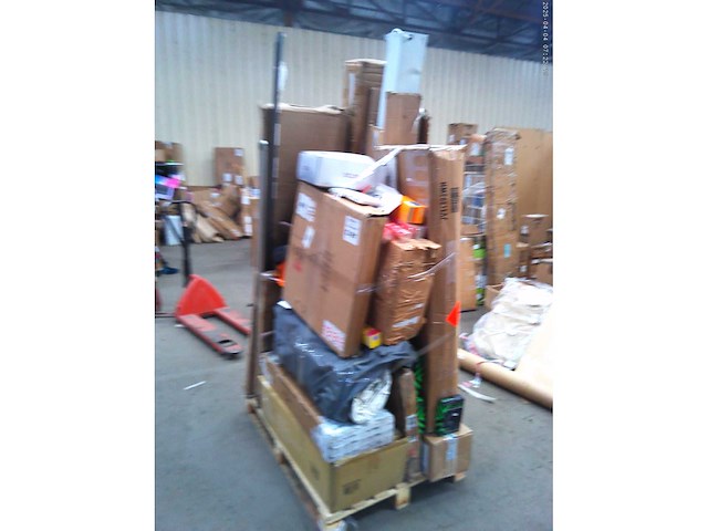 Pallet met 40 artikelen, klantretour amazon klasse c - afbeelding 2 van  5