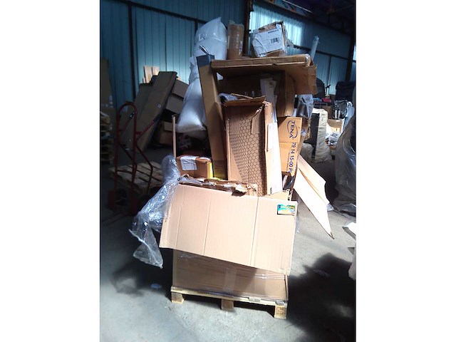 Pallet met 40 artikelen, klantretour amazon klasse c - afbeelding 2 van  5