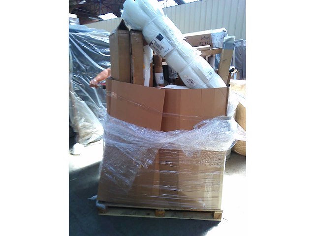 Pallet met 40 artikelen, klantretour amazon klasse c - afbeelding 5 van  5