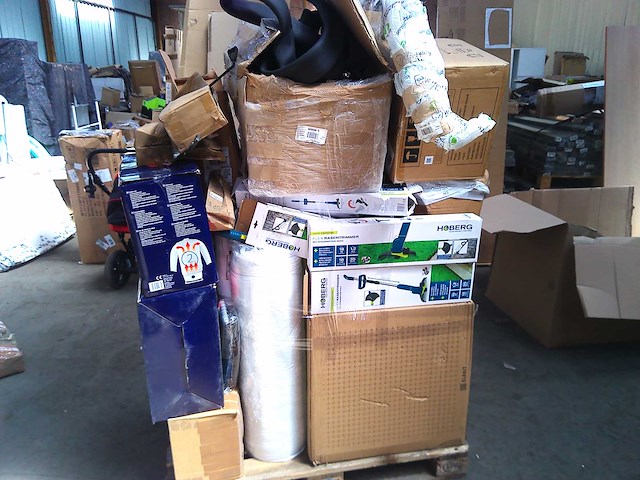 Pallet met 40 artikelen, klantretour amazon klasse c - afbeelding 2 van  3